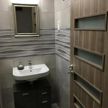 Queen Apartamento